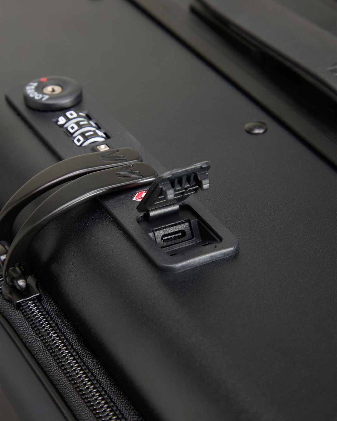 NEXT (Carry-On)